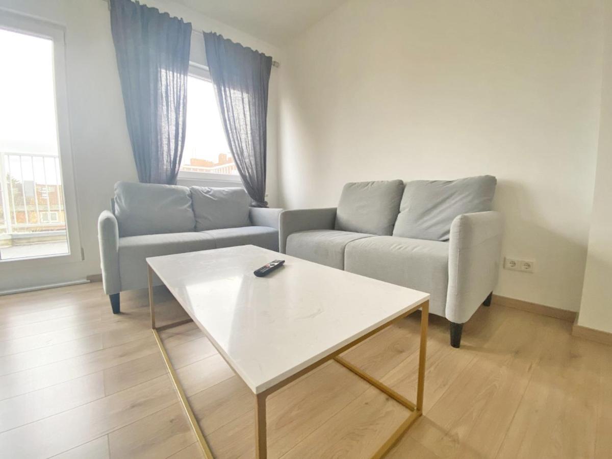 Grosszugige Wohnung In Der Neustadt เบรเมน ภายนอก รูปภาพ